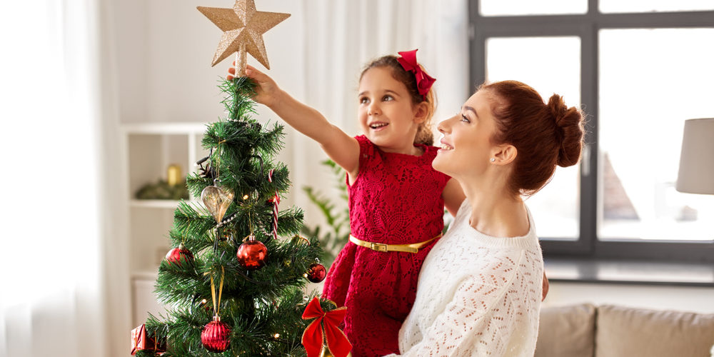 What Size Tree Topper For A 4 Foot Tree?