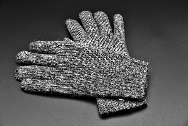 Do Arborists Wear Gloves?